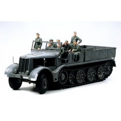 Halftrack 18t FAMO 1/35