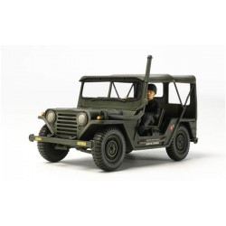 US M151A1 Utility Truck Vietnam 1/35