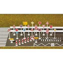 Set de panneaux de signalisation / Traffic Sign Set H0