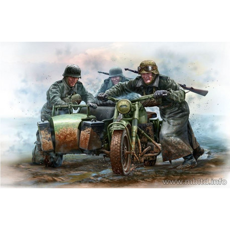 World War II Era, German motorcyclists 1/35