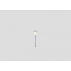 Petit lampadaire de rue / Small Streetlight, H 4,9cm, H0