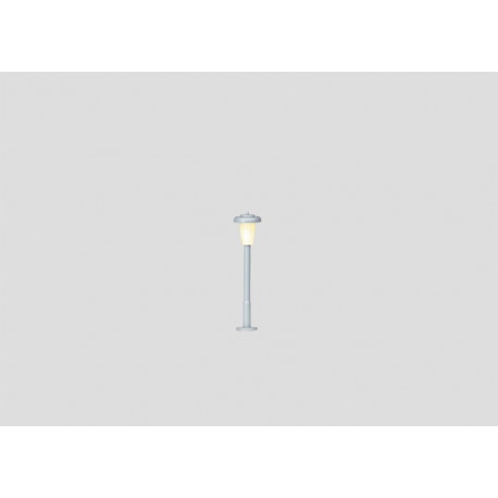 Petit lampadaire de rue / Small Streetlight, H 4,9cm, H0