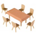 4 tables et 24 chaises / 4 Tables and 24 Chairs H0
