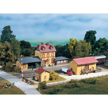 Coffret gare Wachstädt / Starter set Wachstädt station H0