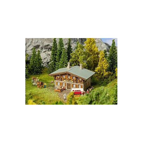 Chalet de secours en montagne / Mountain rescue chalet N