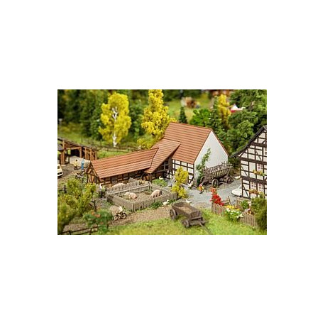 Bâtiment agricole & accessoires / Agricultural building with accessories N