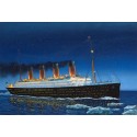 R.M.S. Titanic 1/700