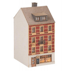 Maison de ville avec boulangerie / Town house with bakery Z