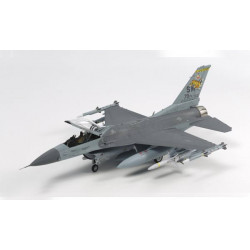 Lockheed Martin F-16CJ, Block 50 Fighting Falcon (full equipment) 1/72