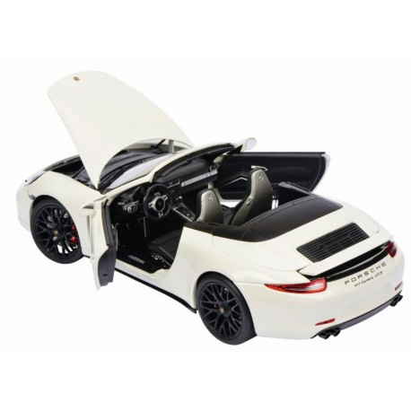 Porsche 911Carrera GTS Cabriolet, Blanc