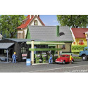 Pompes d'essence / Petrol pumps H0