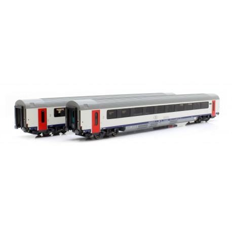 Set 1 I11, blanc, portes rouges, face jaune, châssis avec deux grilles, SNCB, DC HO