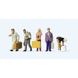 Passagers à la gare / Passengers at the train station H0