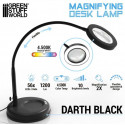 Magnifying desk lamp
