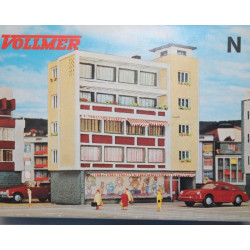 Immeuble avec magasin / Building with a Shop N